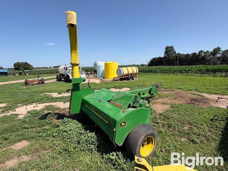john-deere-3960-image-5