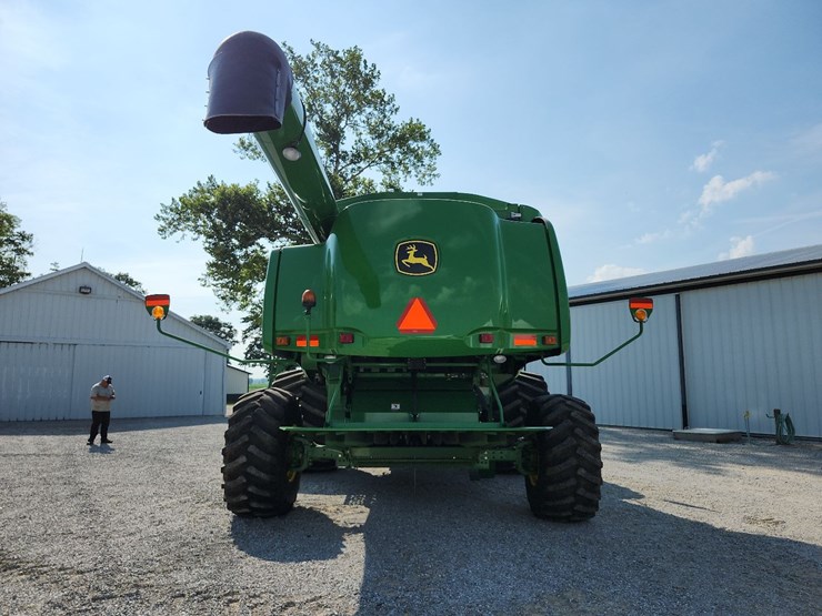 2010-john-deere-9670-sts-image-55