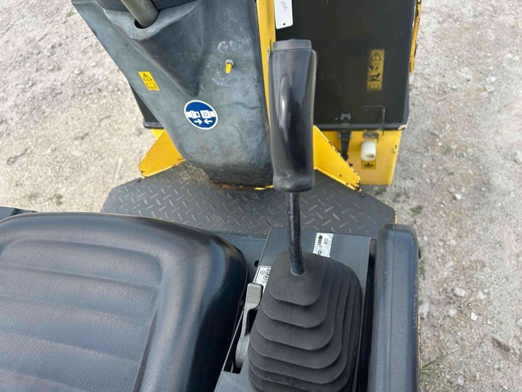2019-bomag-bw900-50-vibratory-tandem-smooth-drum-roller-image-27