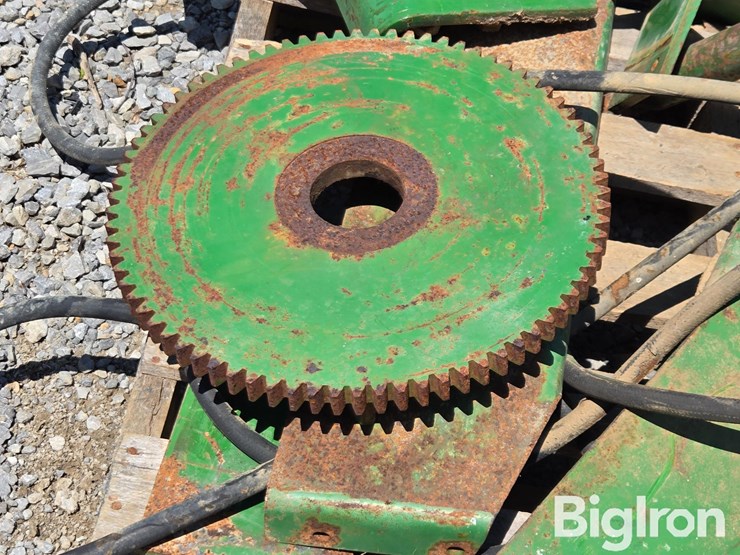 john-deere-1560-image-11