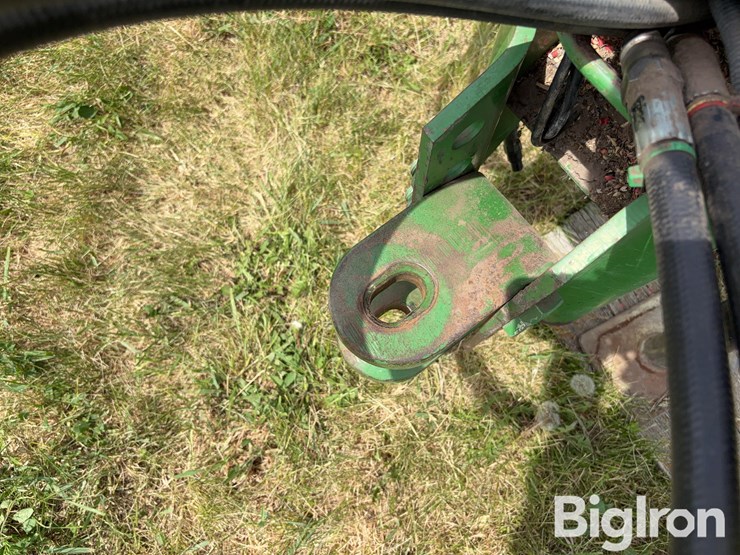 john-deere-1760-image-10