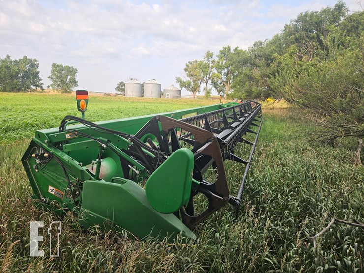 john-deere-635-image-1