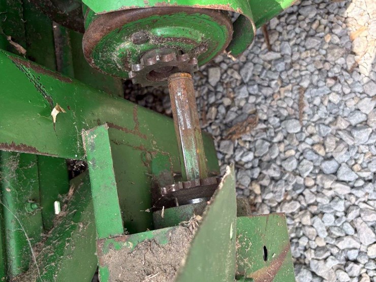 john-deere-643-image-8