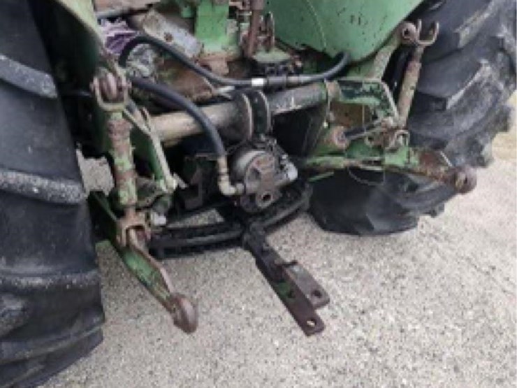 john-deere-4010-image-6