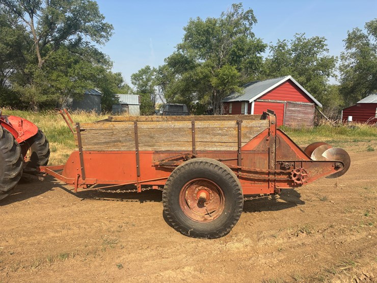 spreader-image-1