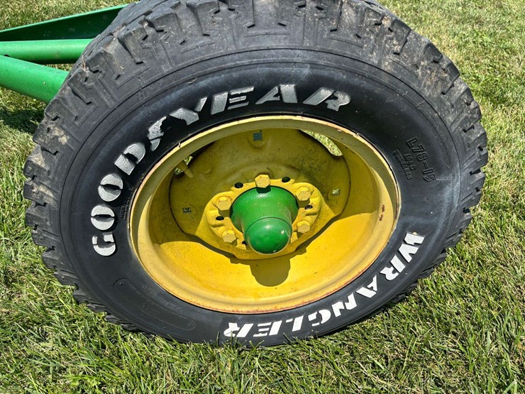 john-deere-693-image-16