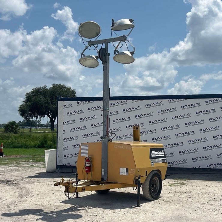2011 ALLMAND BROS MAXI LITE