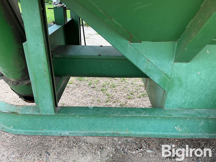 john-deere-400-image-19