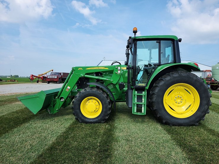 2008-john-deere-7230-image-3