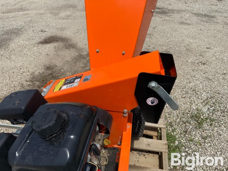 landmax-wood-chipper-image-8