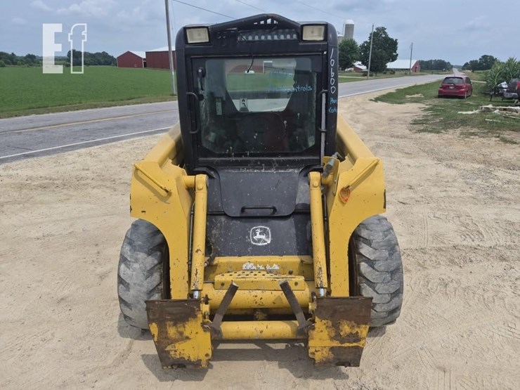 deere-240-image-6