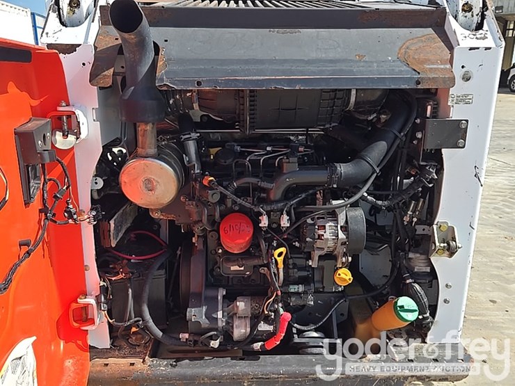 2019-bobcat-s450-image-22