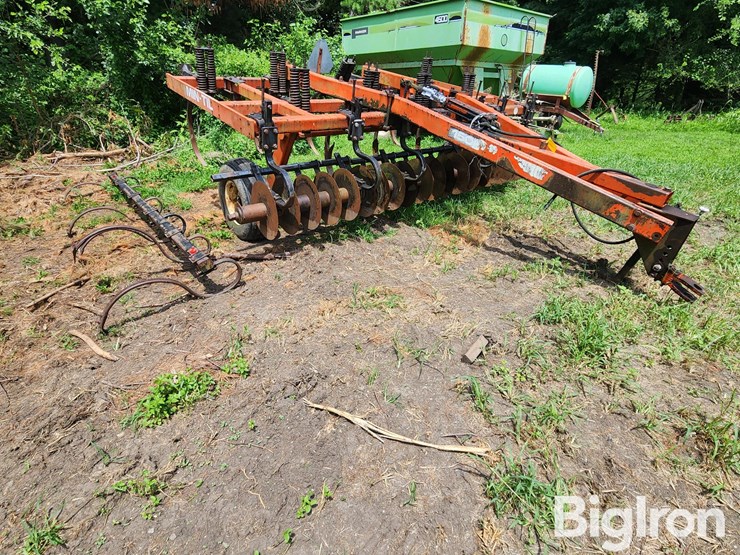 allis-chalmers-1500-image-3