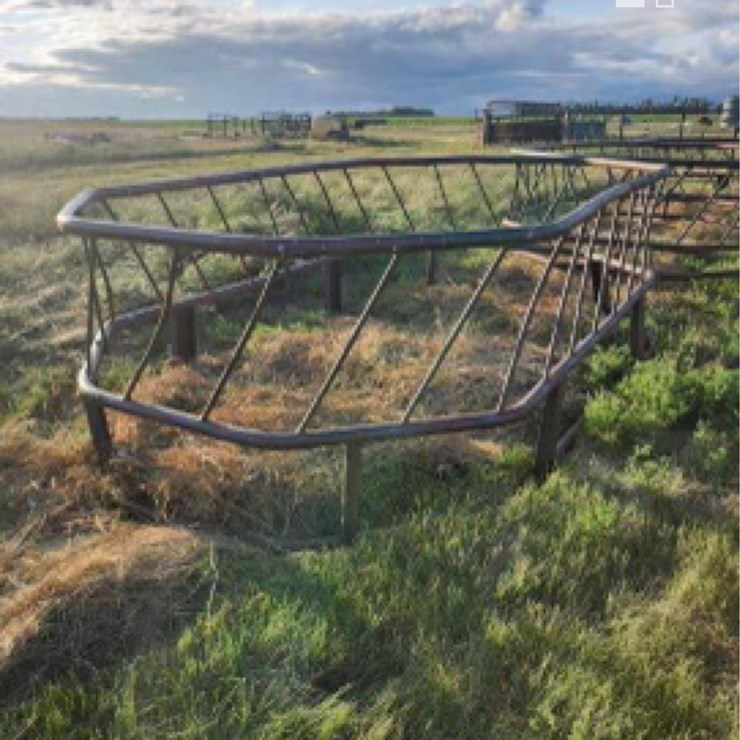 DOUBLE BALE FEEDER #1 7473