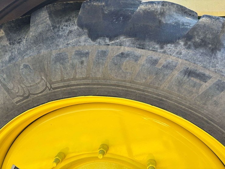 john-deere-4930-image-12