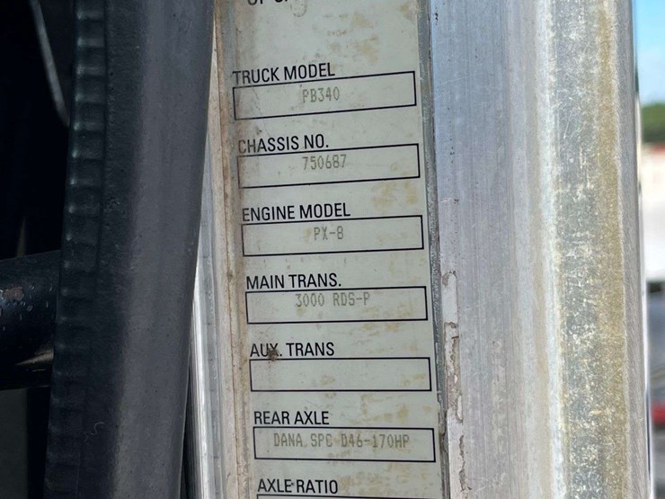 2008-peterbilt-340-image-84