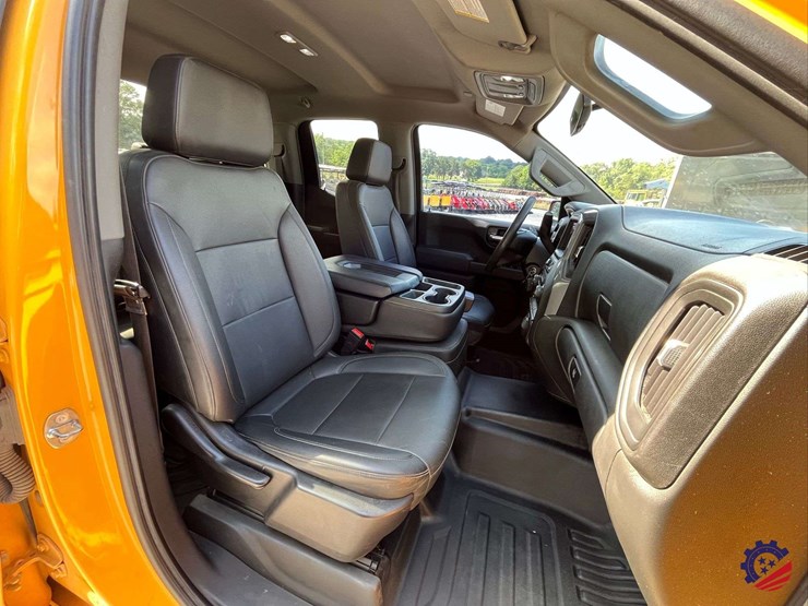2021-chevrolet-silverado-1500-image-48