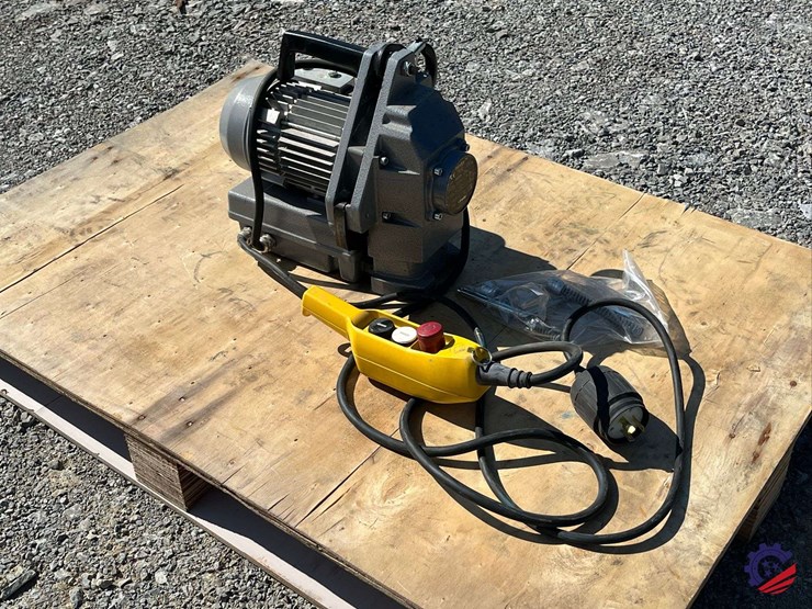 2011-tractel-minifor-115v-portable-electric-hoist-image-7