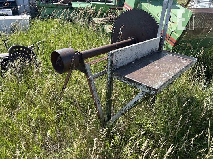 farm-buzz-saw-image-1