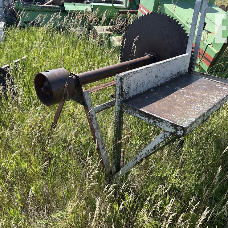 FARM BUZZ SAW
