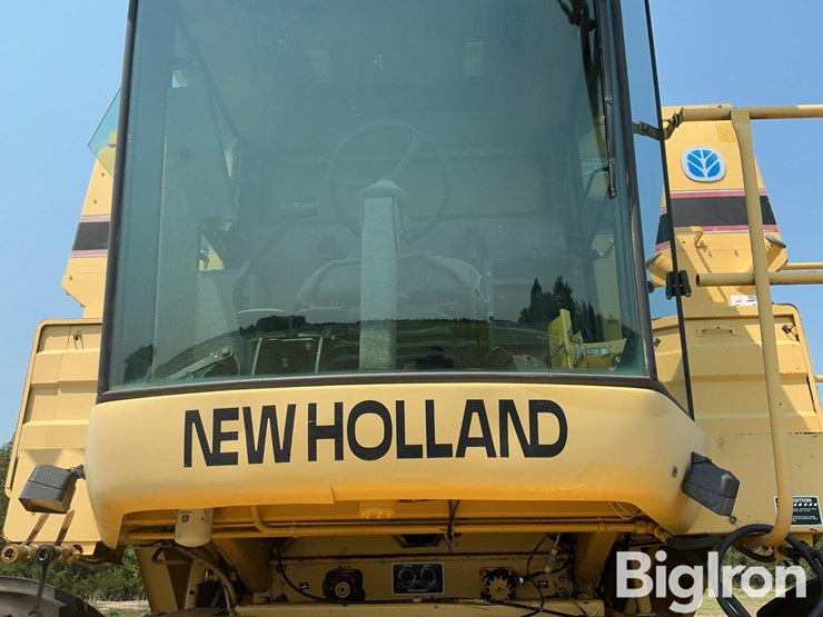 1997-new-holland-tr88-image-17