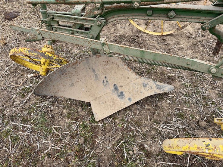 john-deere-one-bottom-plow-image-9