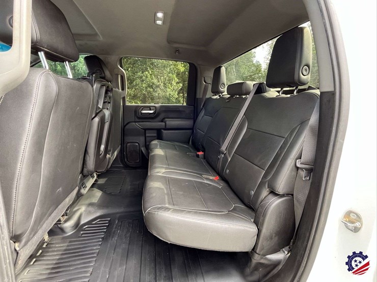 2021-chevrolet-silverado-2500-image-57