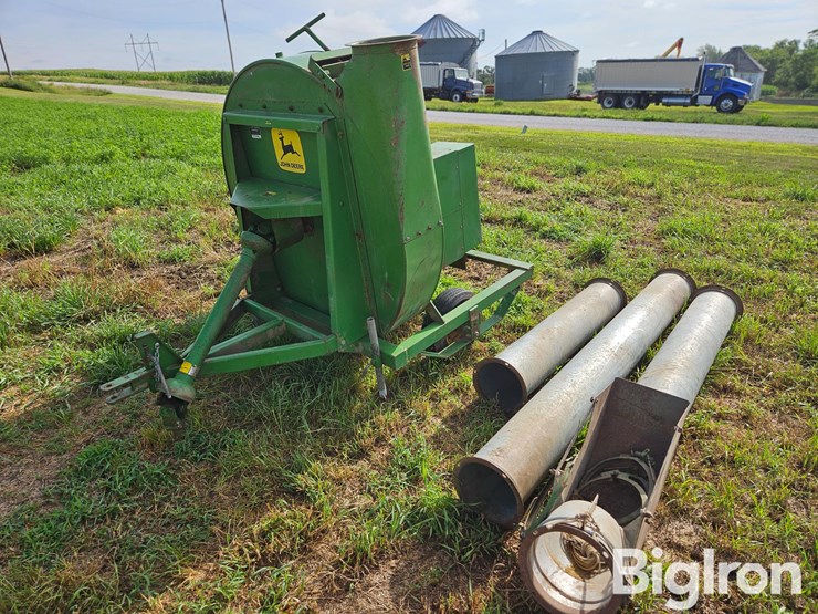 john-deere-65-image-1