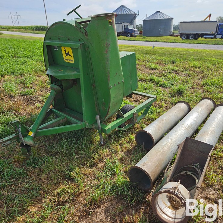 JOHN DEERE 65