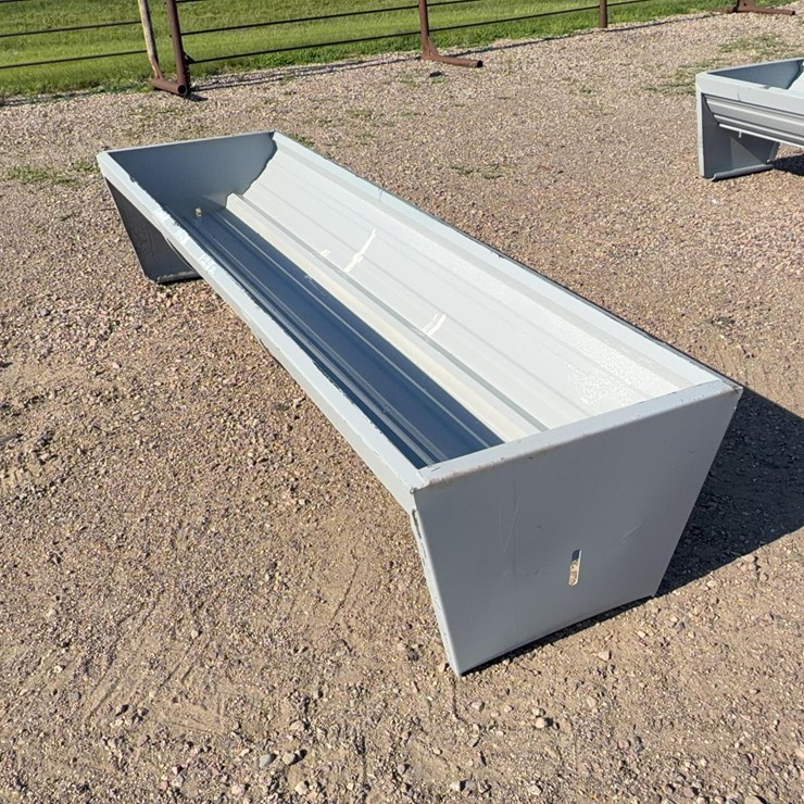 Cattle Feeder