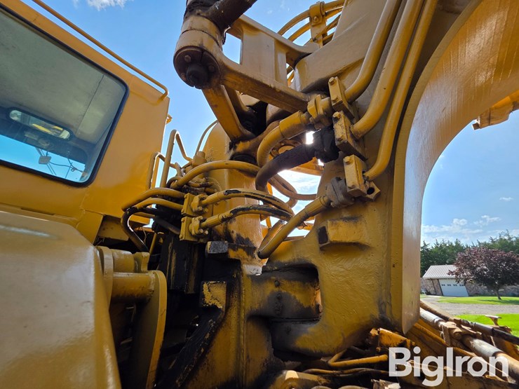 1984-caterpillar-615-image-13