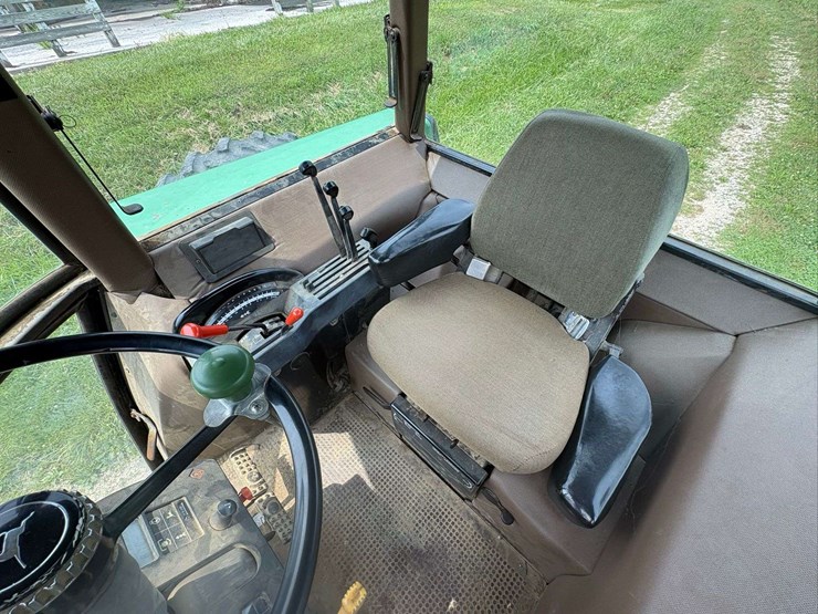 john-deere-4650-image-11