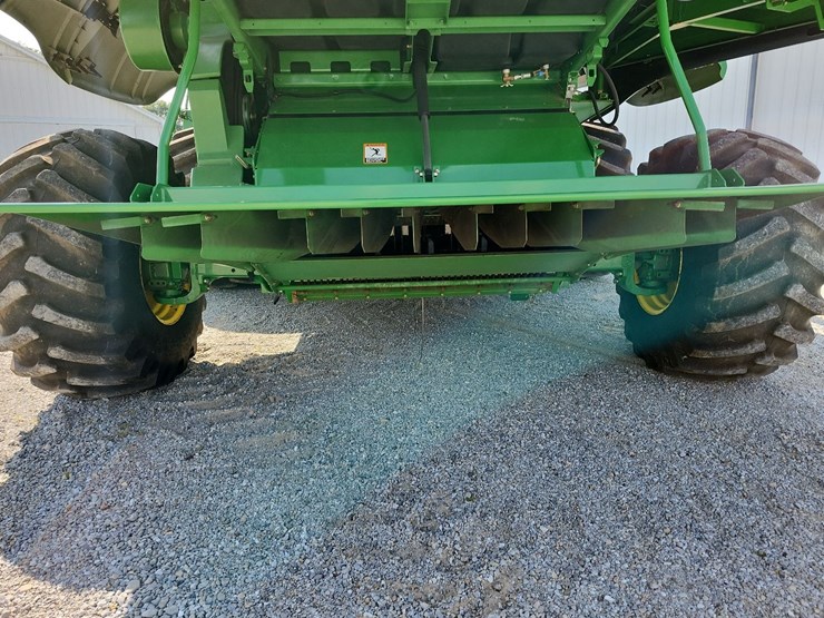 2010-john-deere-9670-sts-image-29