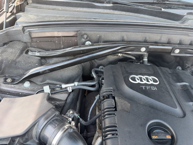 2013-audi-q5-image-49