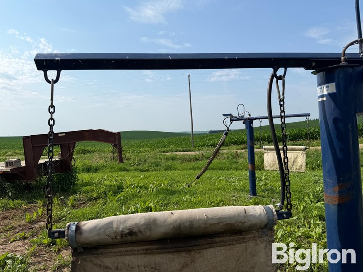 lewis-cattle-oiler-image-12