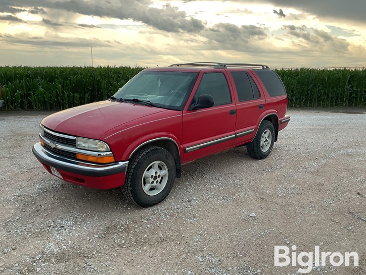 1998-chevrolet-blazer-image-1