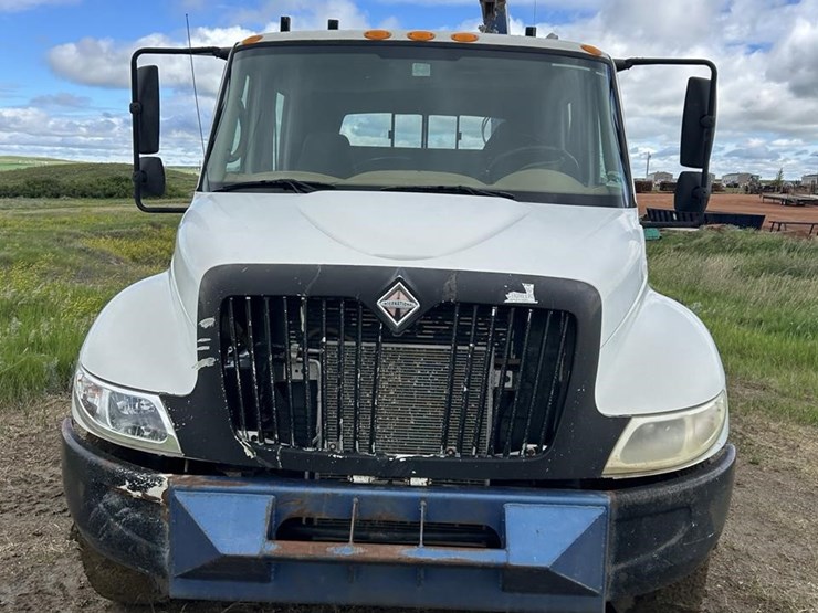 2003-international-durastar-4300-image-2