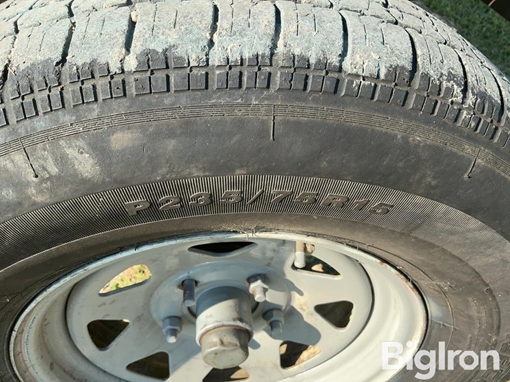 john-deere-4045d-image-11