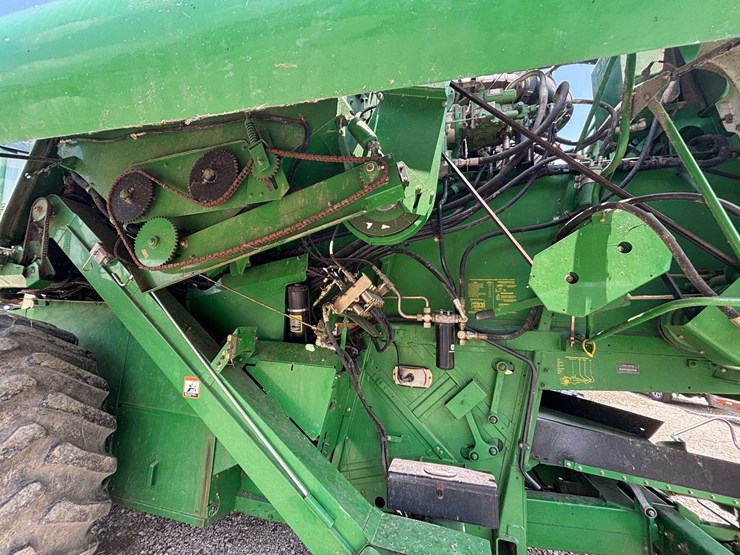 john-deere-9550-image-32