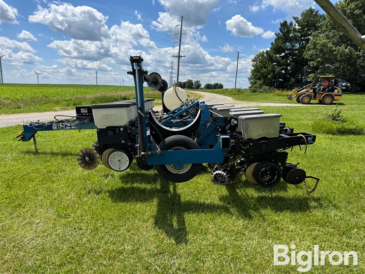 kinze-df-image-8
