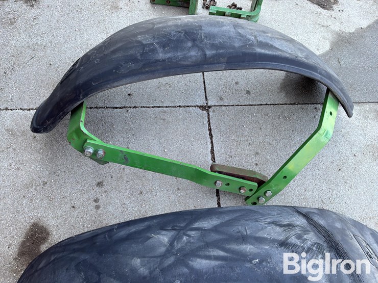 john-deere-60-image-12