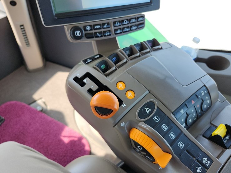 2015-john-deere-9420r-image-19