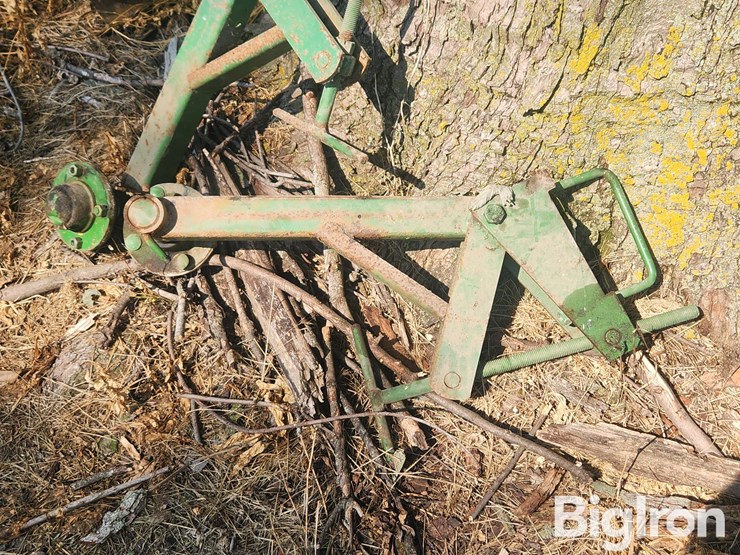 john-deere-200-image-11