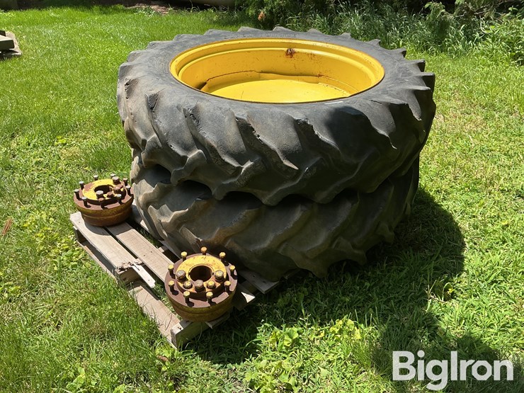 john-deere-15-image-1