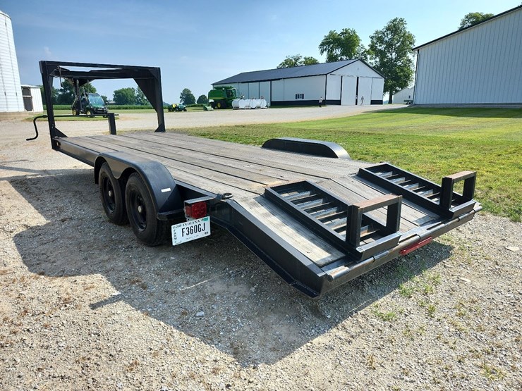 2020-custom-trailer-image-5