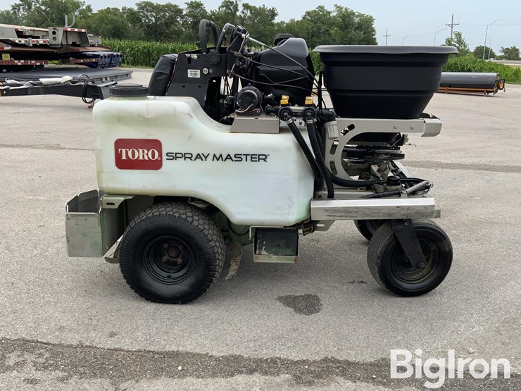 2020-massey-ferguson-730-image-4