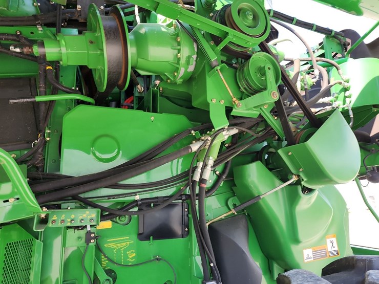 2010-john-deere-9670-sts-image-23