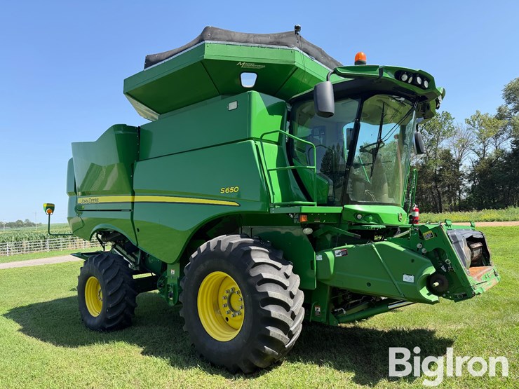 2014-john-deere-s650-image-3