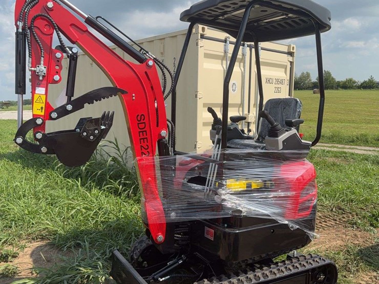 yanmar-diesel-engine-excavator-sdee22-image-1