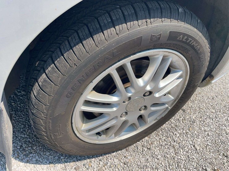 2007-ford-focus-image-14